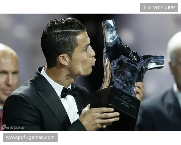C罗凭卓越表现荣膺全场最佳，展现惊人实力！
