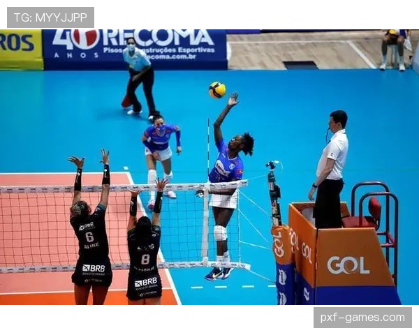 标准列日进攻火力全开,新赛季状态回升备受瞩目