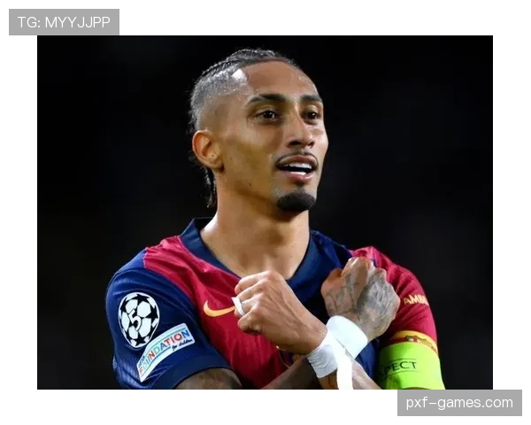 拉菲尼亚防守端大放异彩，助球队斩获关键胜利