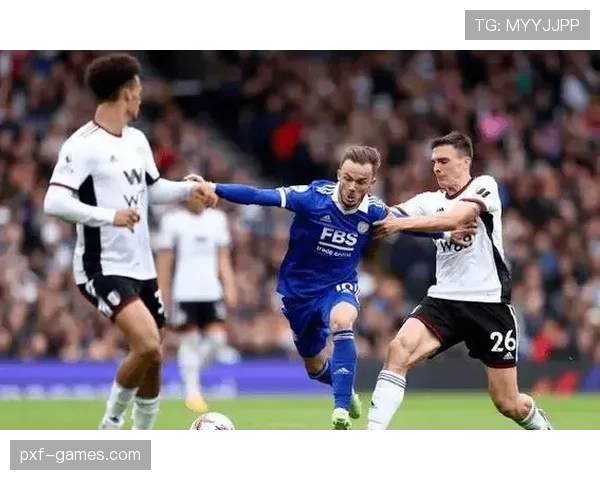 富勒姆迎战西汉姆联，英超关键战打响积分争夺战